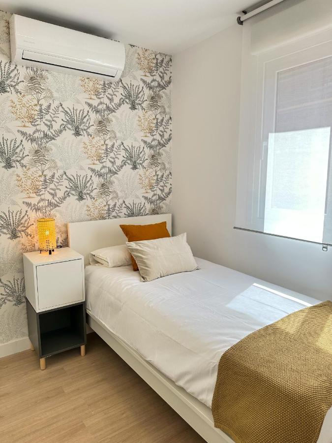 Holidays2Malaga Lebrija 3 Bedroom & Terrace & Parking & Smart Tv Exterior photo